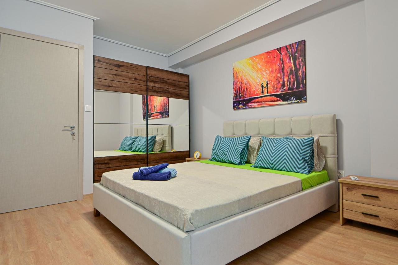 Cozy Apartment Located On The Piraeus Port Area Eksteriør bilde